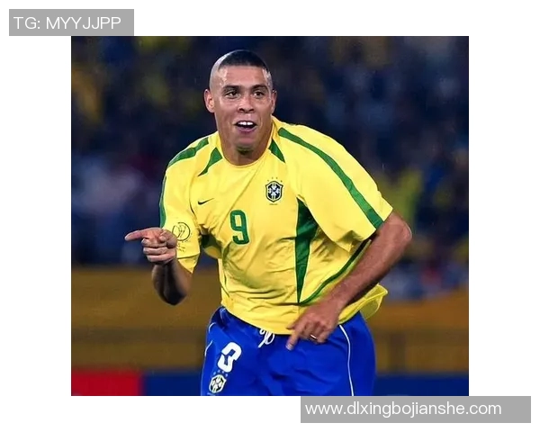 纵观足坛百年风云历届传奇球星实力巅峰全榜单解析 纵观足坛百年风云历届传奇球星实力巅峰全榜单解析