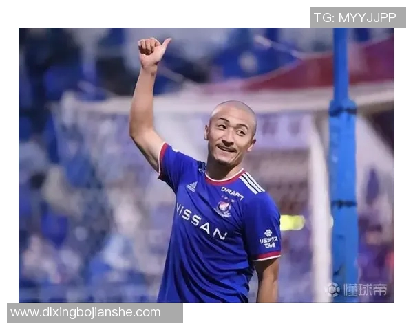 梦见与足球巨星并肩作战的奇幻旅程带来的心灵启示与人生感悟