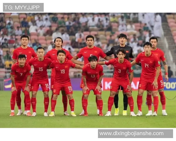 聚焦世界杯赛场上3号球员的精彩表现与传奇历程 聚焦世界杯赛场上3号球员的精彩表现与传奇历程