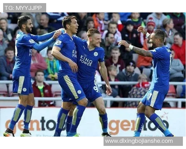 非洲足球巨星的崛起与辉煌历程:从草根到世界舞台的传奇故事 非洲足球巨星的崛起与辉煌历程:从草根到世界舞台的传奇故事